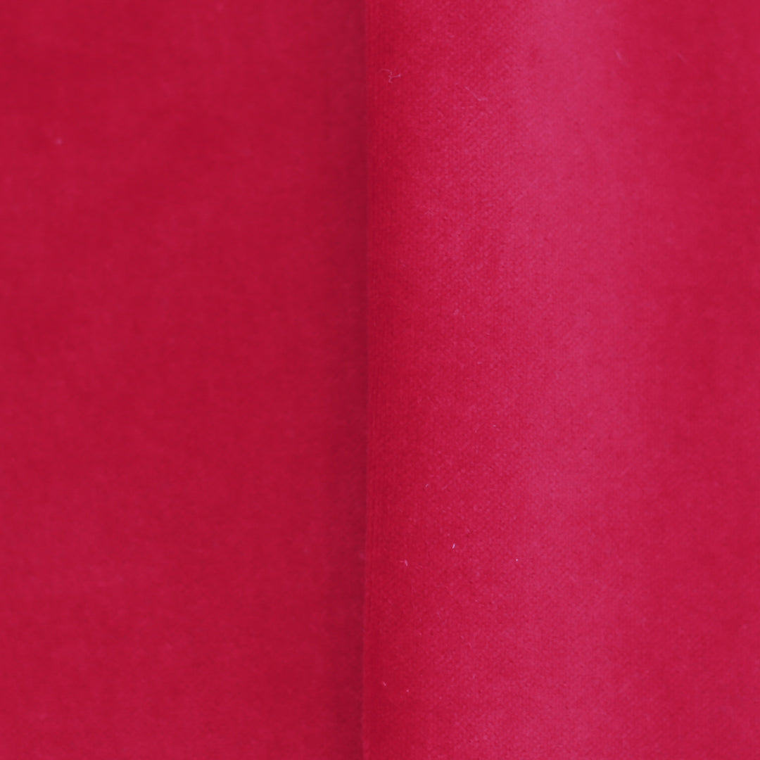 Finishing Velvet Red